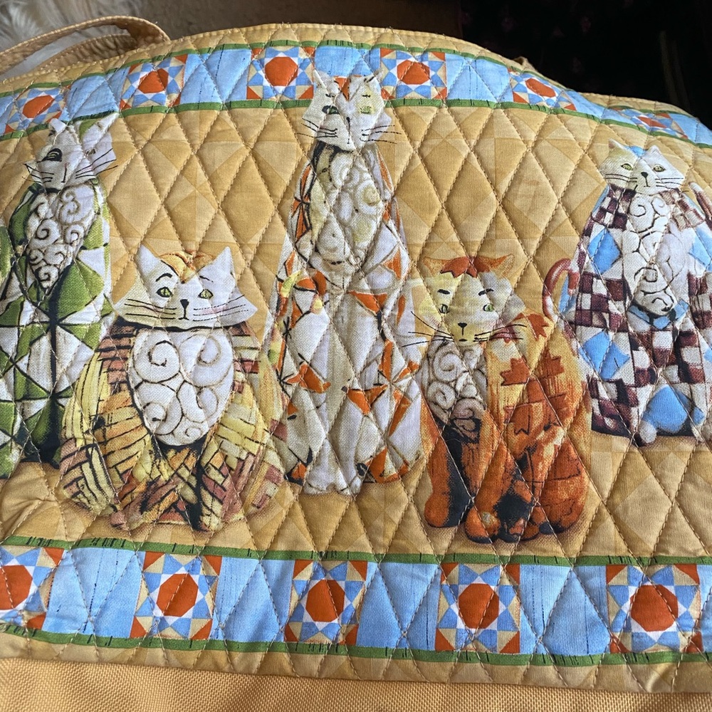 Quilted Cat Patterned Bag by Jim